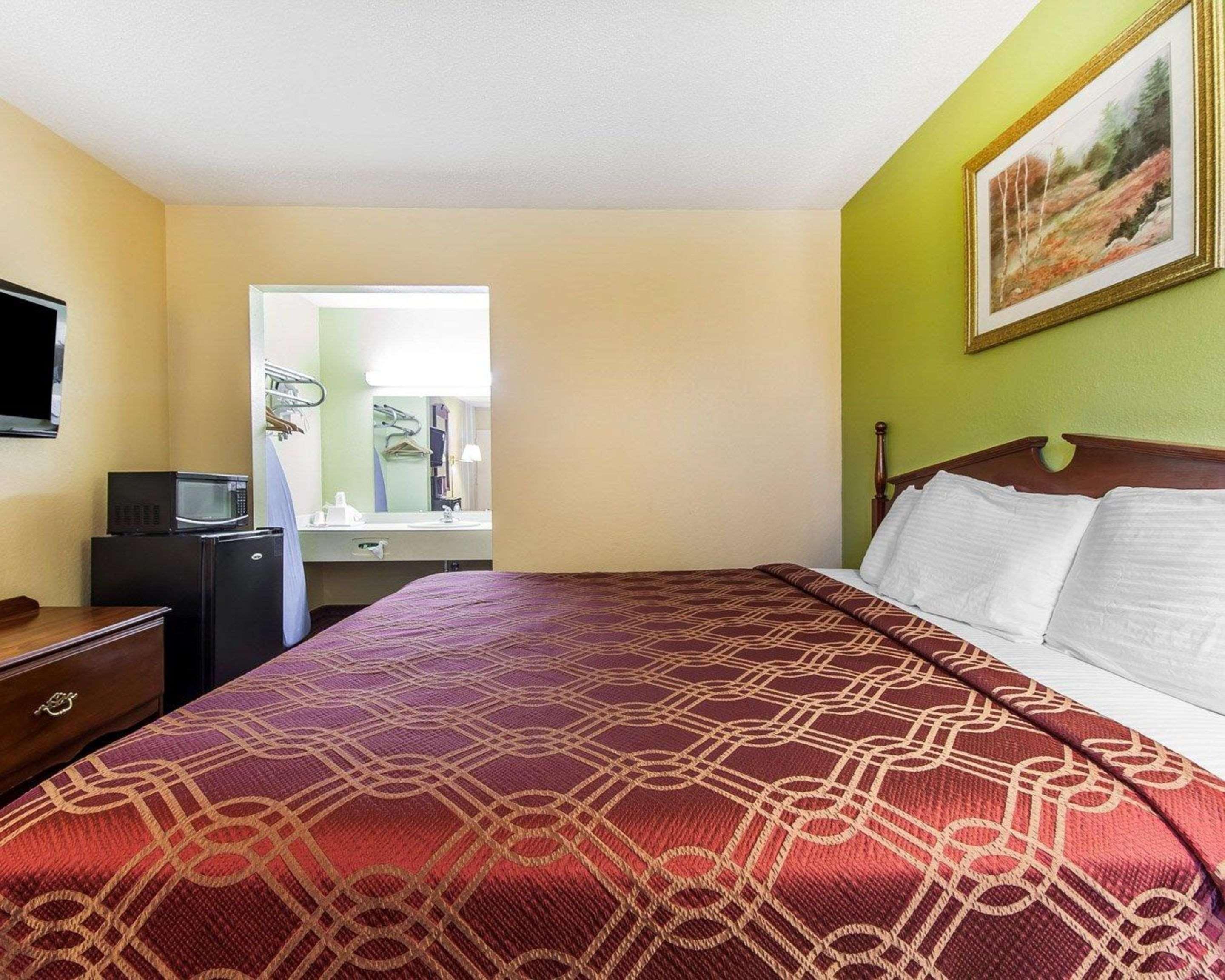 Econo Lodge Cleveland Kültér fotó