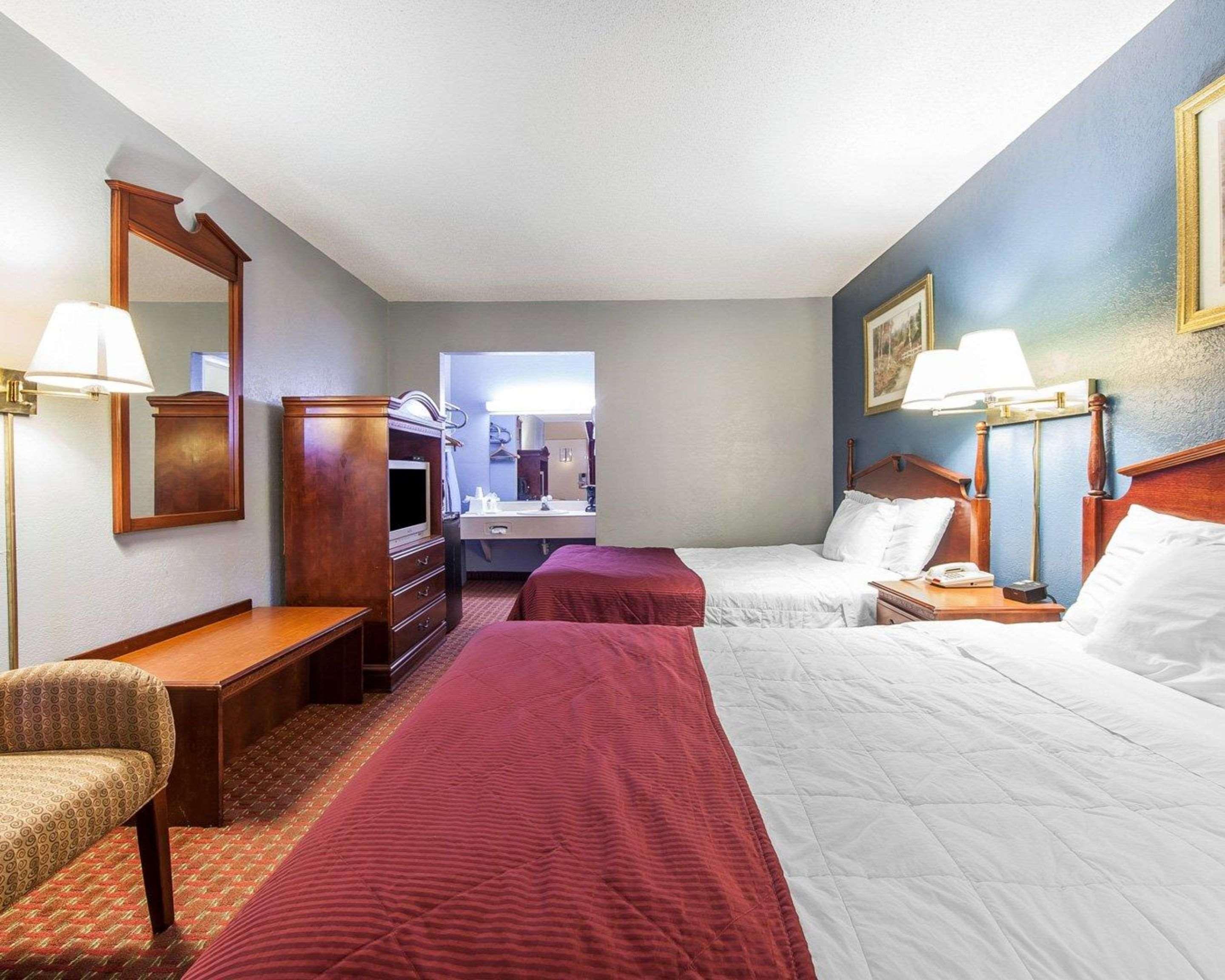 Econo Lodge Cleveland Kültér fotó