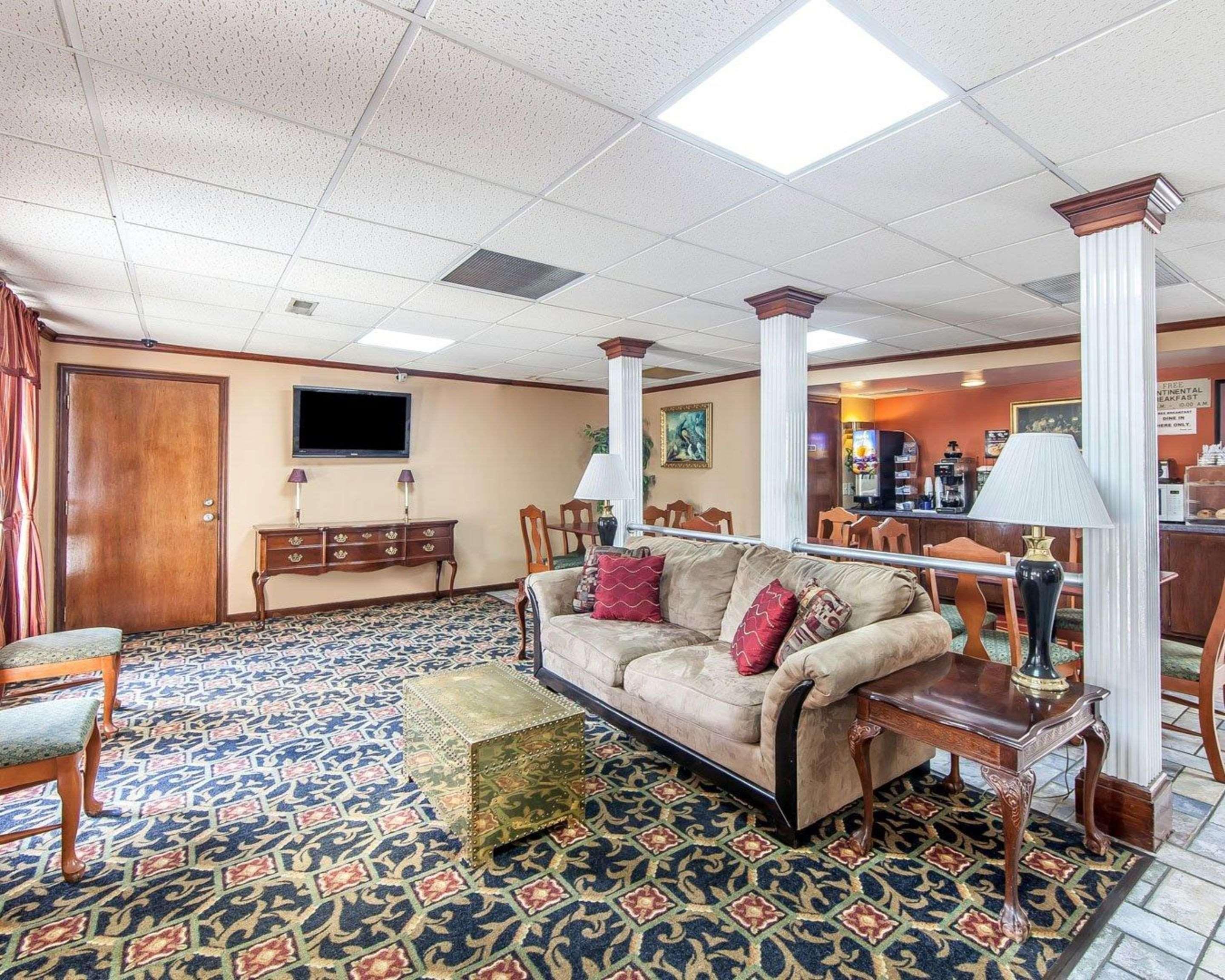 Econo Lodge Cleveland Kültér fotó